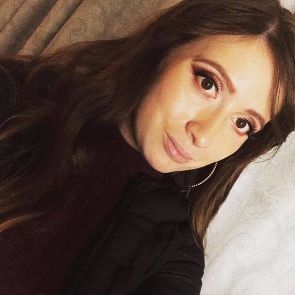 Meet your Posher, Paulina - Picture 1 of 1